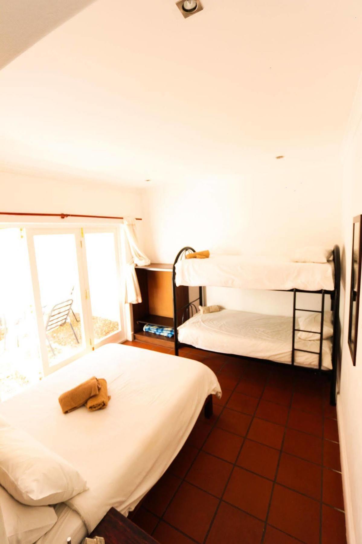 Hostel Backpackers *