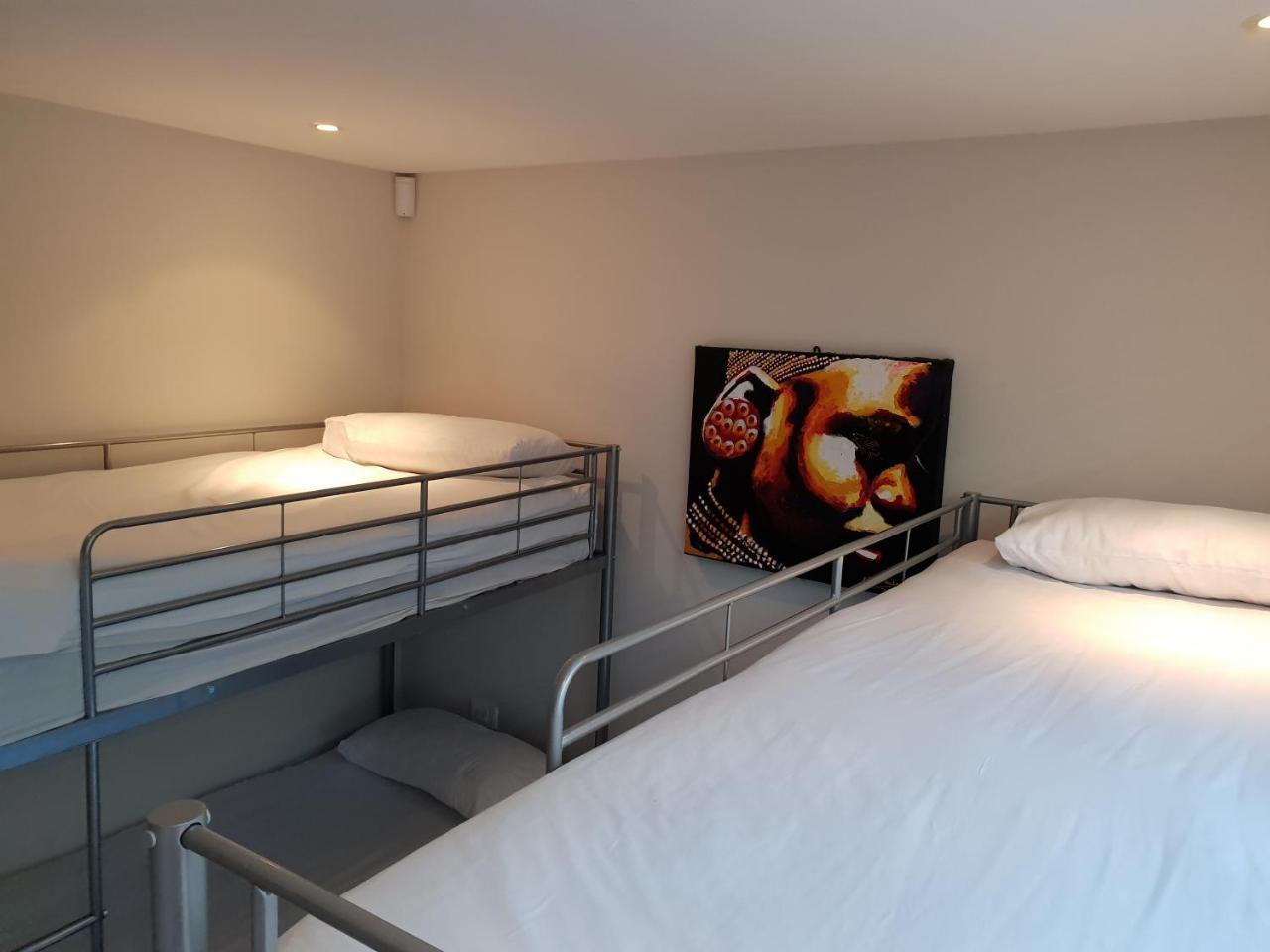 Hostel Backpackers *